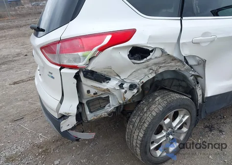 2016 Ford Escape Se from USA, damaged, VIN 1FMCU9G90GUB21474